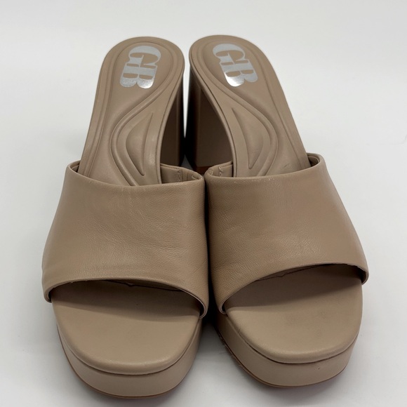 Gianni Bini Women's Beige Platform Mules - Picture 1 of 13
